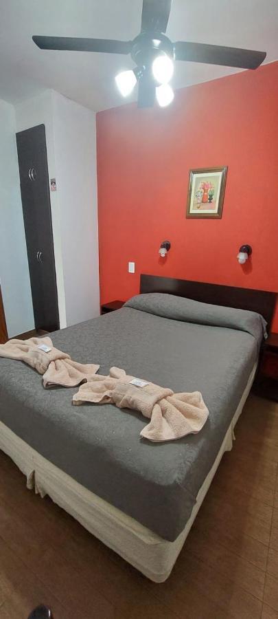 Hotel Quito بوينس آيرس المظهر الخارجي الصورة